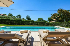 Apartment with pool, Silvia II